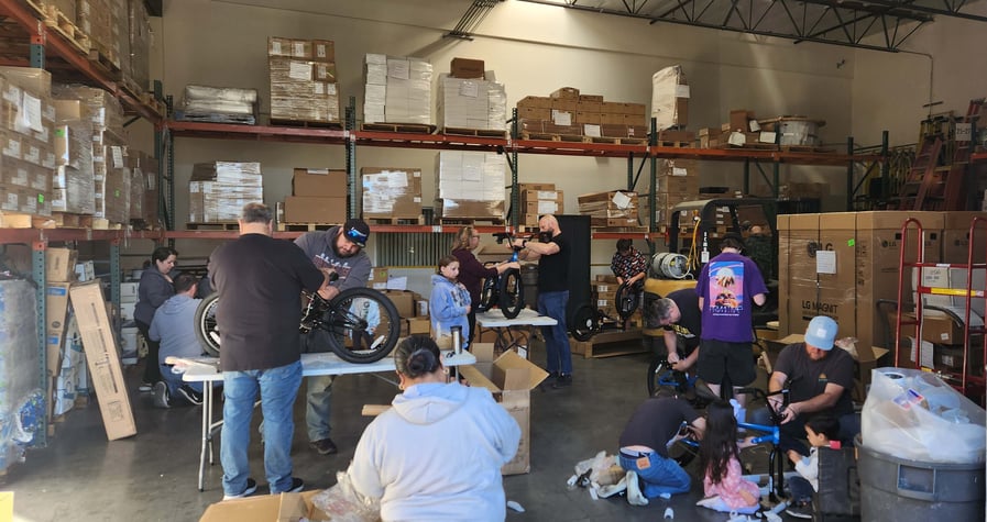 Vector2024 Bike Building Event RC 032633-1